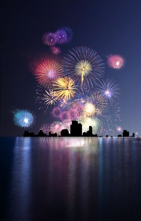 绚丽烟花城市夜景