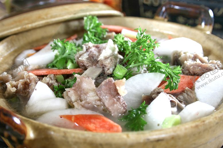 编号：38840401270426492909【酷图网】源文件下载-萝卜羊排煲