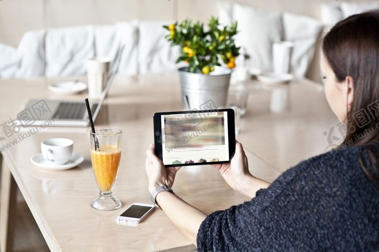 编号：45289110091526483120【酷图网】源文件下载-平板样机