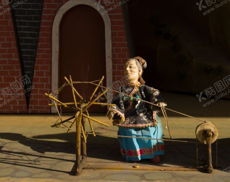 编号：41729309151158582176【酷图网】源文件下载-纺线