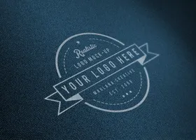 LOGO展示效果图贴智能贴水彩晕开淡彩