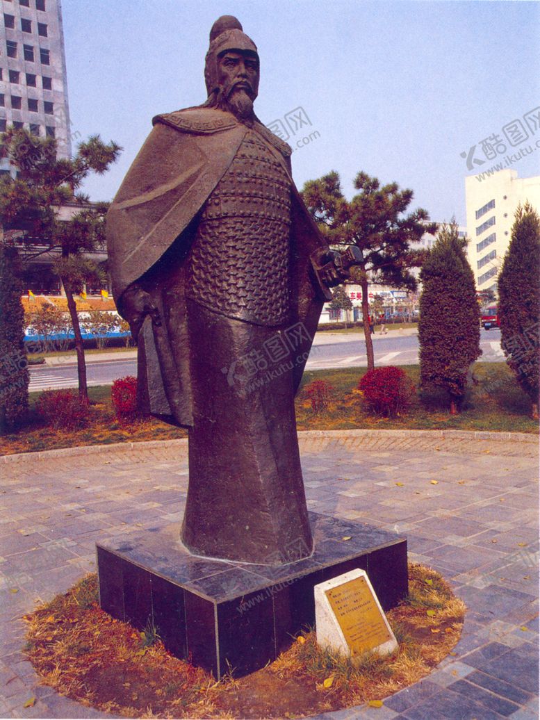 编号：99563010230020239204【酷图网】源文件下载-人物雕塑
