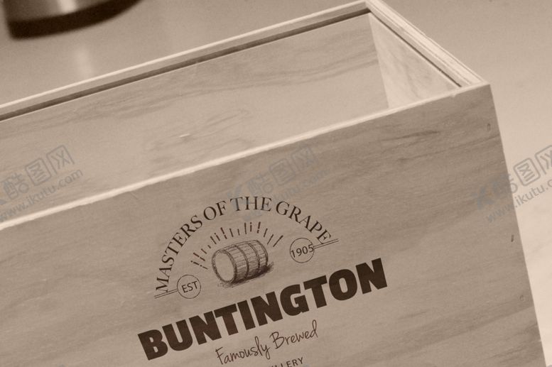 编号：78802610111613475207【酷图网】源文件下载-木质盒子LOGO样机