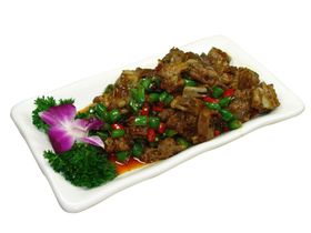 排骨刀鱼烧土豆