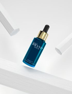 时尚简约化妆品宣传海报
