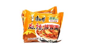 免扣康师傅麻辣排骨面正反面包装