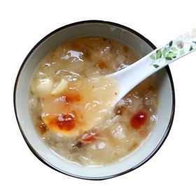 红枣银耳花胶羹