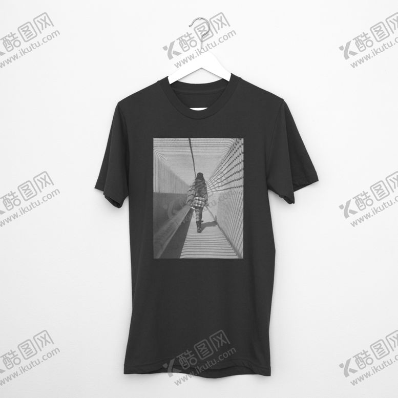 编号：83260609160732427924【酷图网】源文件下载-T恤样机