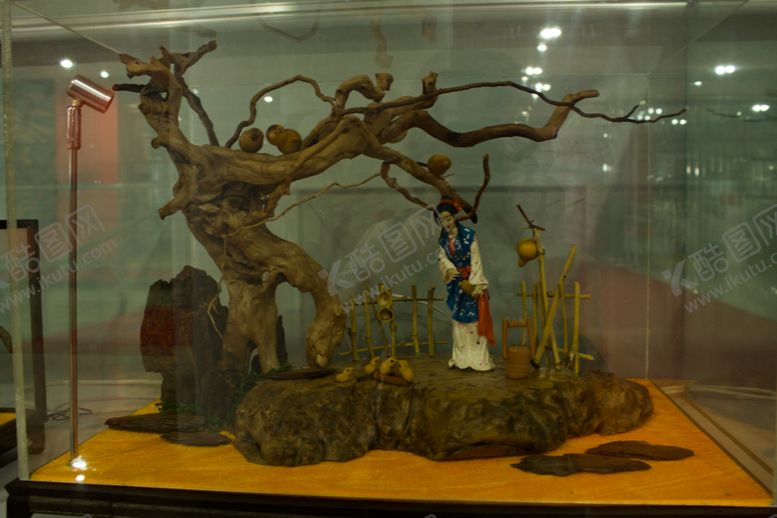 编号：40970909221947114015【酷图网】源文件下载-根雕