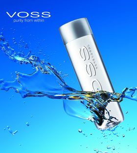 芙丝水VOSS水海报冰山水
