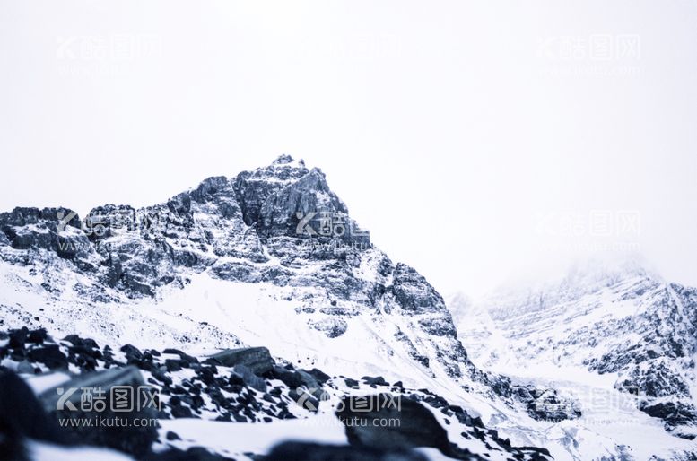 编号：11337201300953123298【酷图网】源文件下载-雪山装饰画