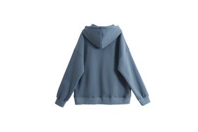 蓝色有帽上衣