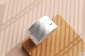 化妆品样机精油金属锡铝罐场景