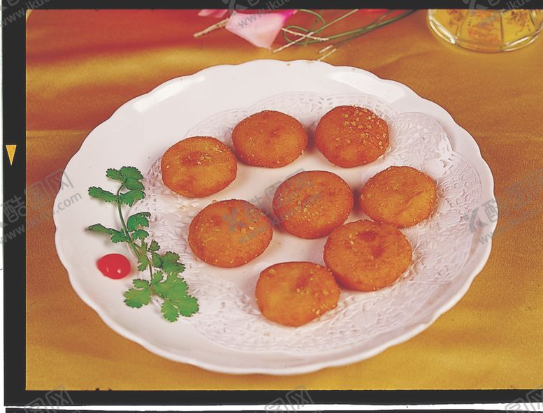 编号：88158509251143079977【酷图网】源文件下载-吉利土豆饼