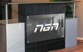 户外海报样机