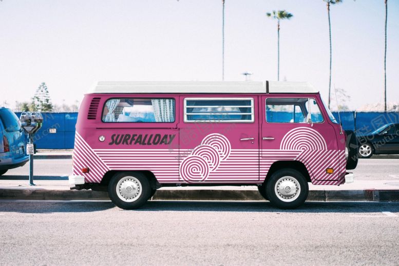 编号：98794210110459244878【酷图网】源文件下载-货车汽车面包车样机