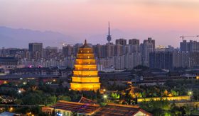 夜晚的大雁塔