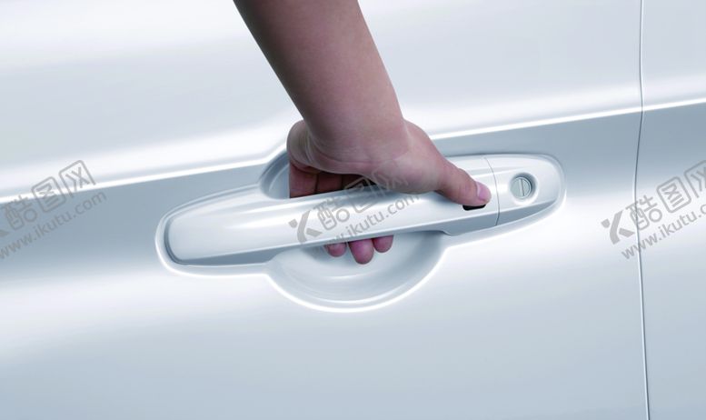 编号：61993509141708392499【酷图网】源文件下载-汽车广告