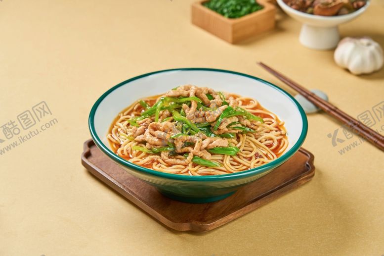 编号：48427103311602499527【酷图网】源文件下载-青椒肉丝面
