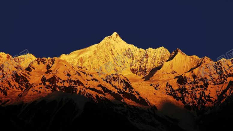 编号：26953005122159565342【酷图网】源文件下载-雪山