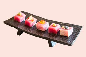 寿司日本拼盘图片