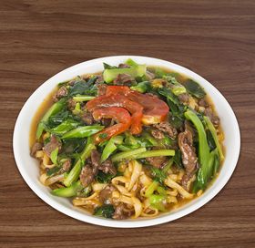 湿炒牛肉河粉