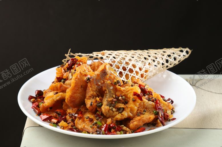 编号：90919610130221402277【酷图网】源文件下载-香煎鱼块