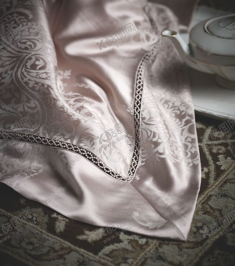 编号：30401209120924136575【酷图网】源文件下载-夏凉被枕头席子凉席家纺