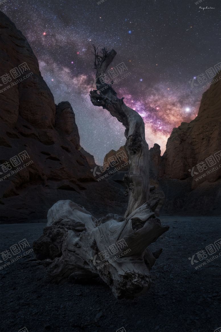 编号：63453110212350132795【酷图网】源文件下载-星空