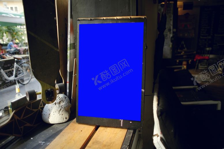 编号：15227710241830336752【酷图网】源文件下载-画报展示牌展相册板样机psd