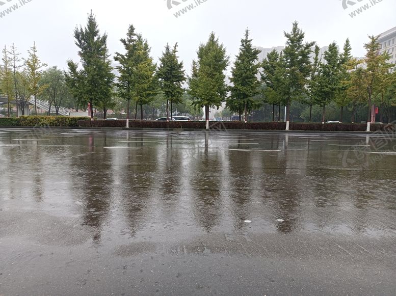编号：94768109142126354798【酷图网】源文件下载-下雨天