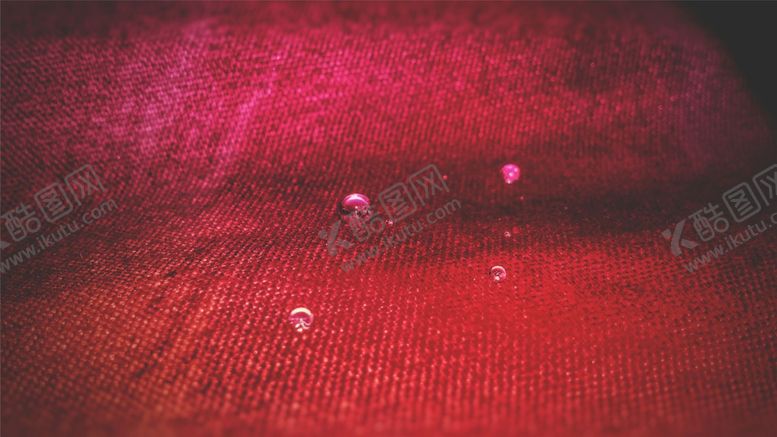 编号：98255809220813569523【酷图网】源文件下载-梦幻红色材质背景玻璃球