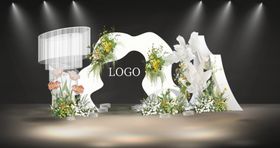 白色花卉婚礼拱门布置