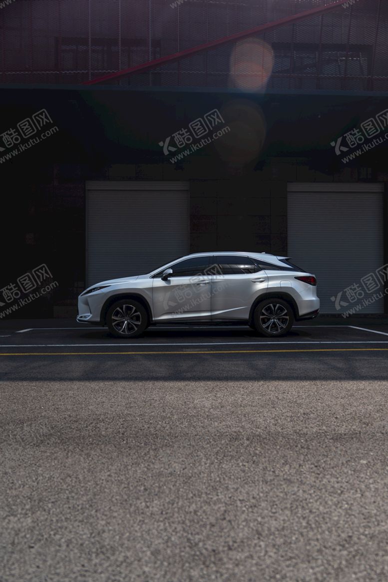 编号：95167710241003217725【酷图网】源文件下载-雷克萨斯RX