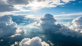 高空云海壮丽美景