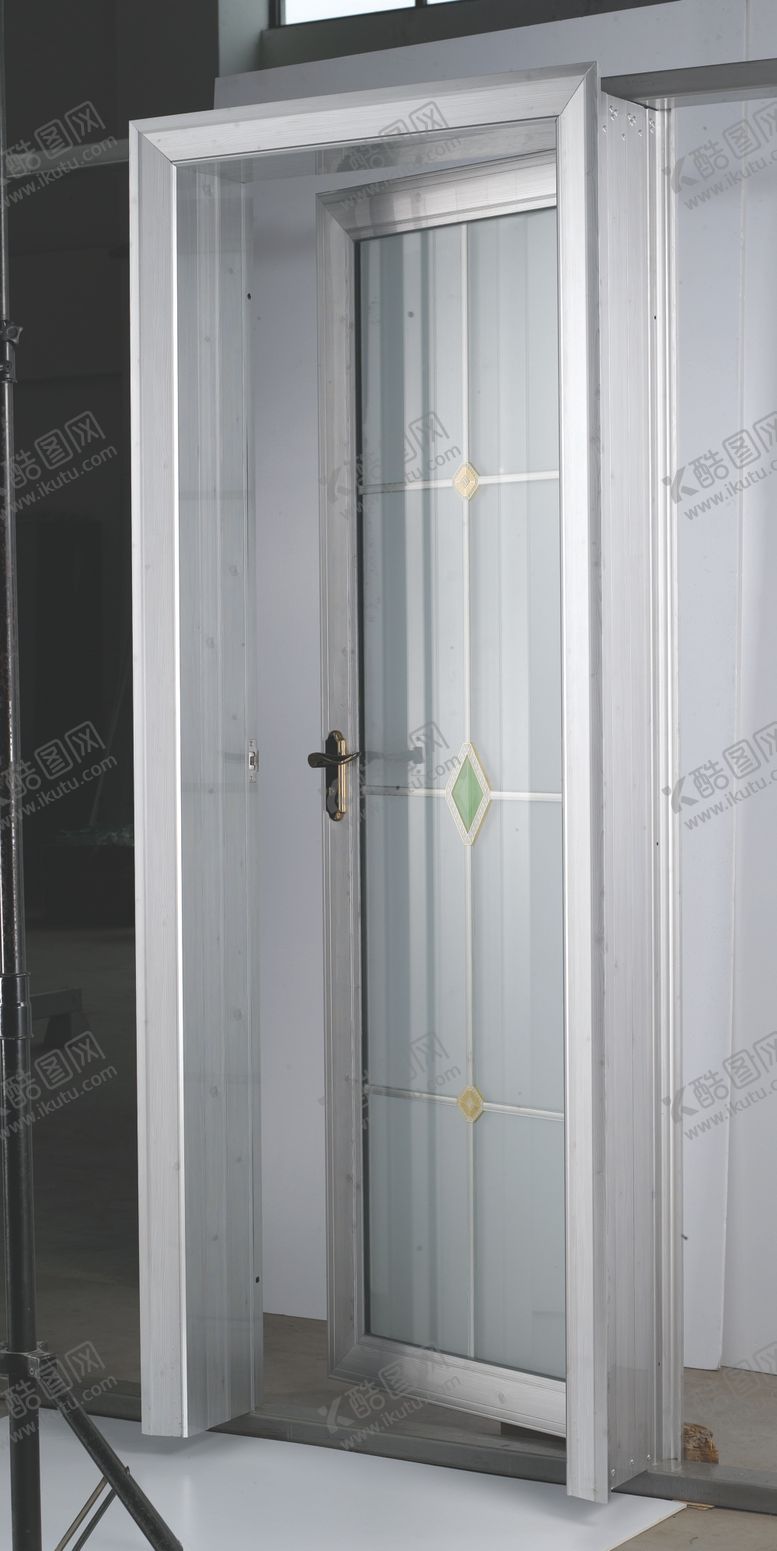编号：21877910060612484591【酷图网】源文件下载-铝合金门