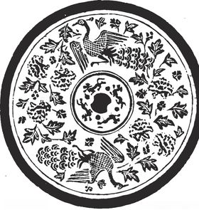 镂空花图案