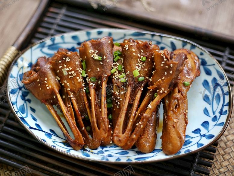 编号：91426709191553241458【酷图网】源文件下载-烤香辣鸭头
