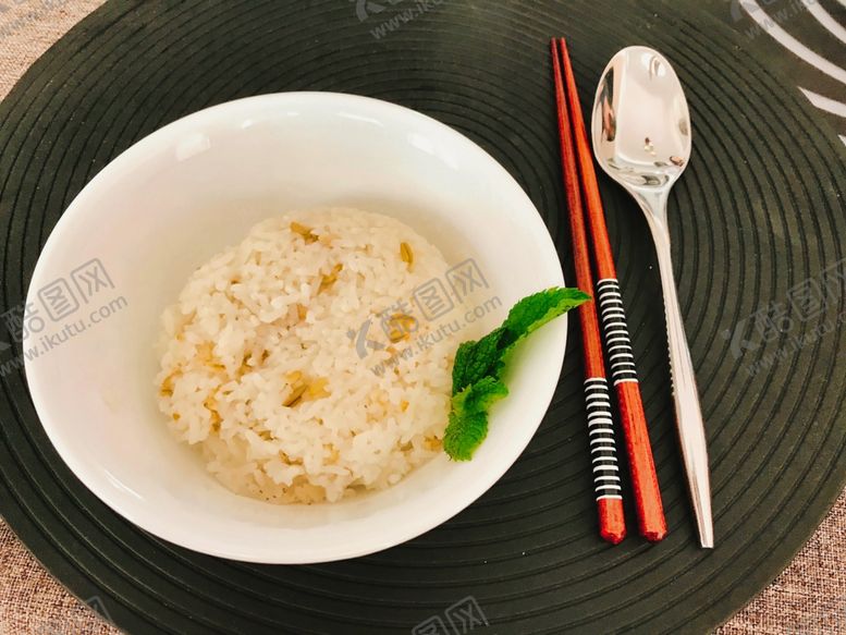 编号：18239012100953135152【酷图网】源文件下载-一碗香喷喷的白米饭