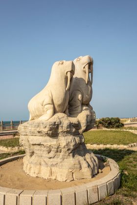 海象雕塑