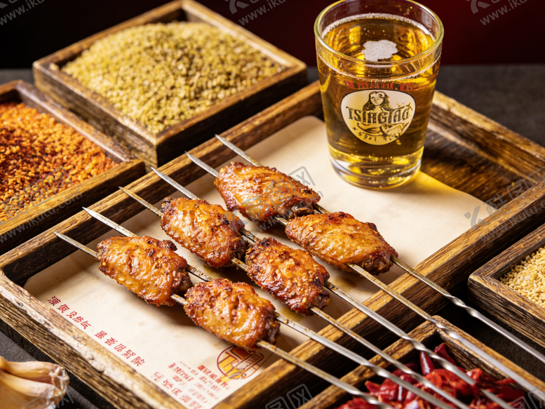 编号：77484303241816482837【酷图网】源文件下载-鸡翅