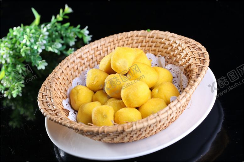 编号：49313310292105157299【酷图网】源文件下载-地瓜丸子