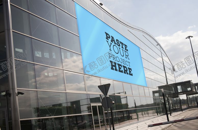 编号：88071109211727028605【酷图网】源文件下载-户外大屏广告展示样机
