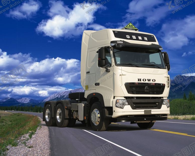 编号：23664809300541014565【酷图网】源文件下载-中国重汽豪沃T7危险品运输牵引