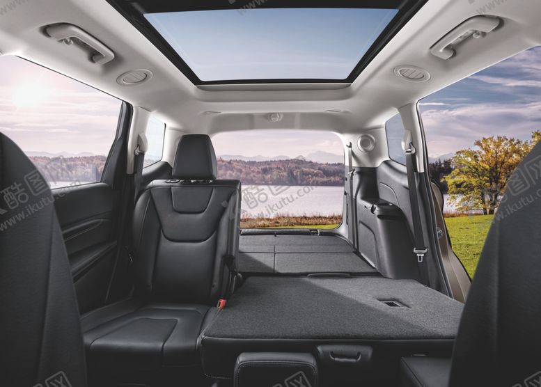编号：78589010310244042850【酷图网】源文件下载-四驱系统第四代福特锐界进
