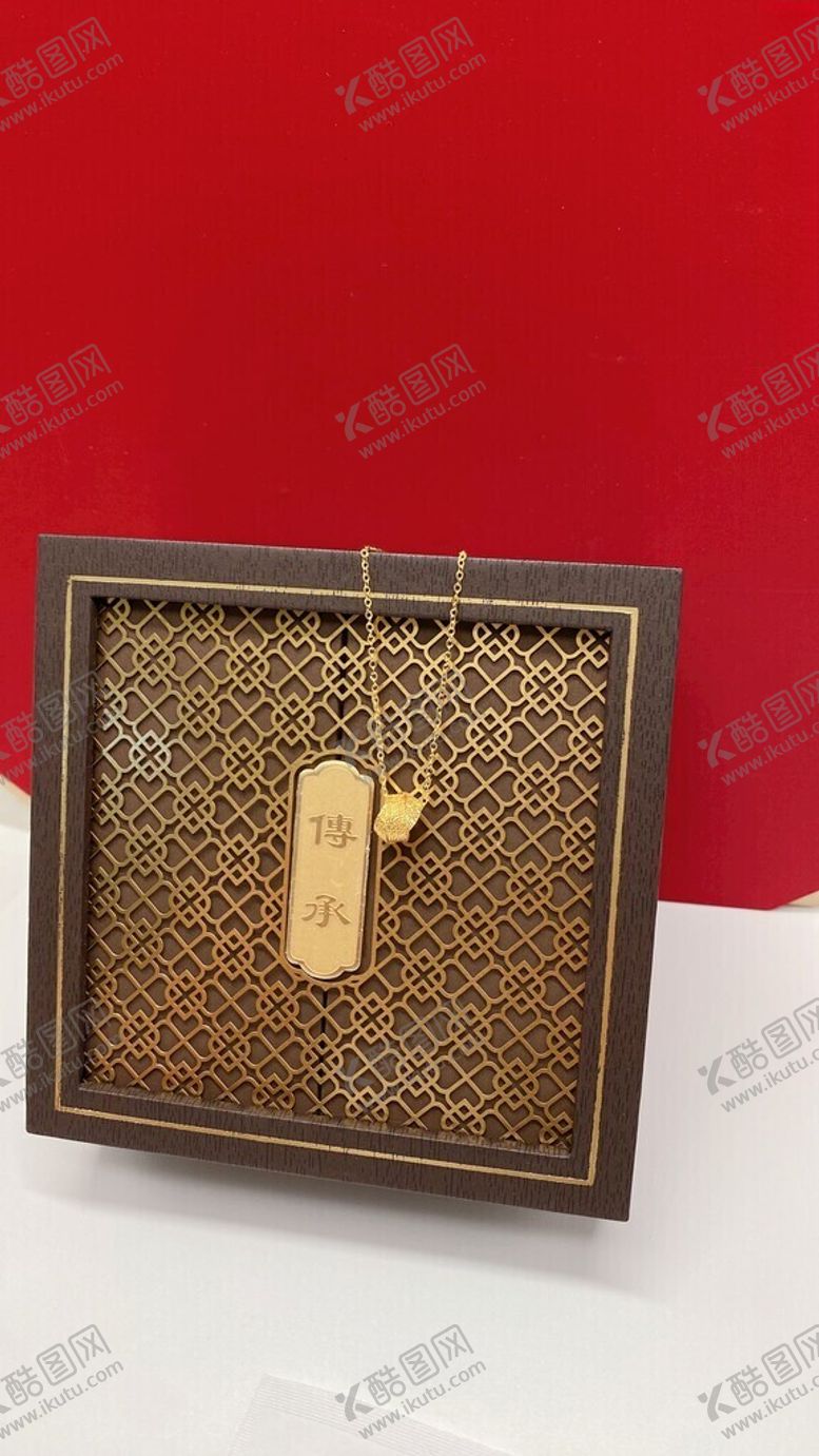 编号：93542012160553089376【酷图网】源文件下载-黄金足金球形缠绕纯金项链