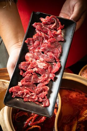 现切牛肉