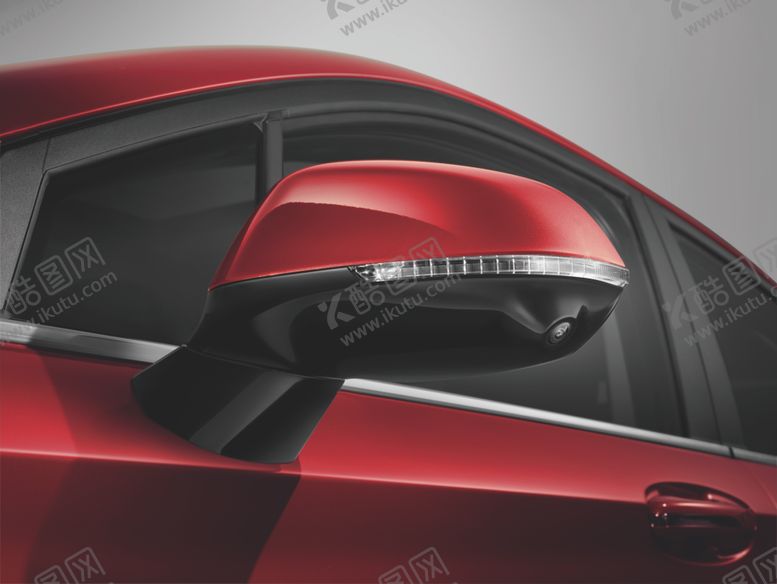 编号：67697409252026085666【酷图网】源文件下载-倒车镜全景影像