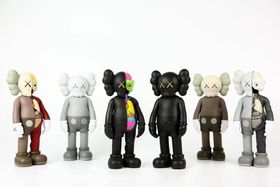 暴力熊 KAWS 卡通 潮流 