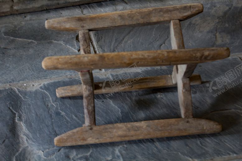 编号：98926809180448519546【酷图网】源文件下载-马扎